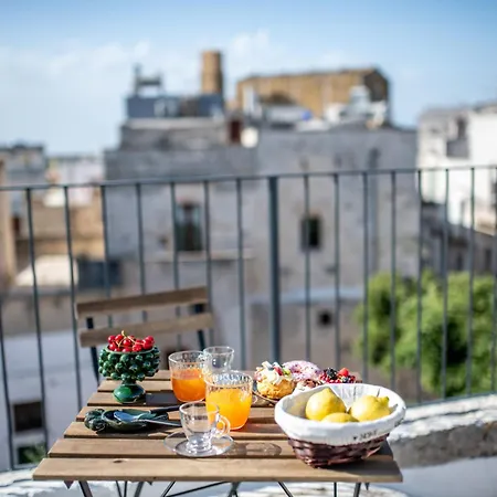 Mestru Rafeli Art Carovigno