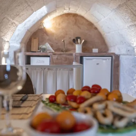 Mestru Rafeli Art * Carovigno