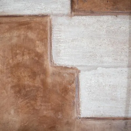 Mestru Rafeli Art كاروفينيو