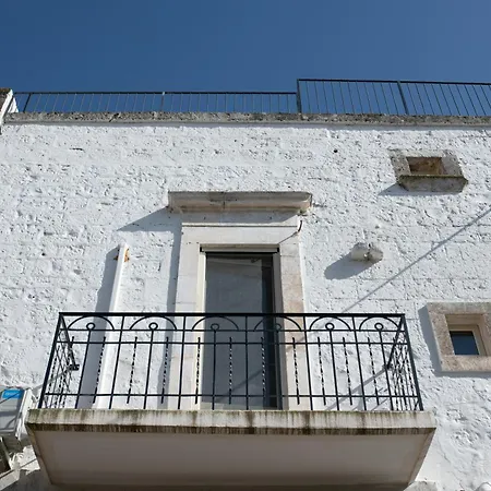 Mestru Rafeli Art كاروفينيو