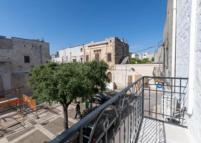 Mestru Rafeli Art Carovigno